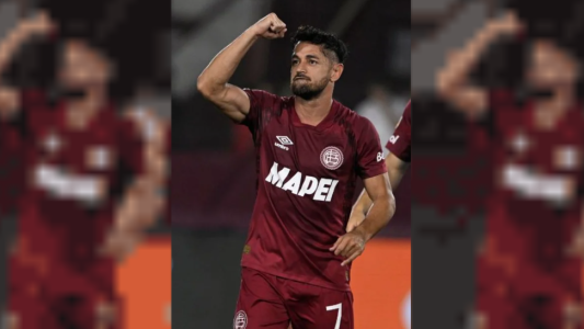 "Cuando hay un equipo del poder ...": suspendieron al “Laucha” Acosta por cuestionar al arbitraje