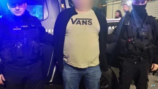 Se fue sin pagar y atropelló a dos mujeres en estación de servicio en Saavedra