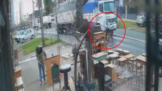 Detuvieron al camionero que atropelló y mató a un ciclista en La Plata