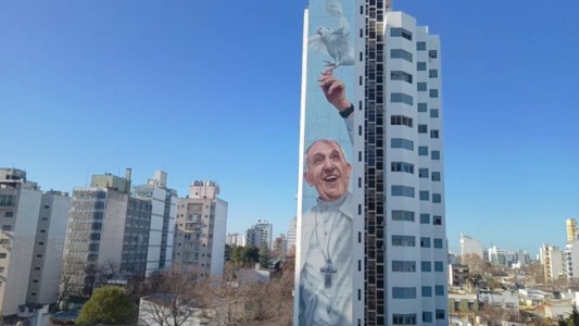 Inauguraron en La Plata el mural más grande del mundo dedicado al papa Francisco