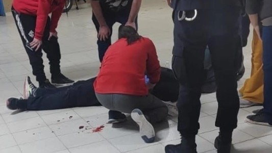 Brutal agresión en una escuela de adultos de Chubut: un alumno apuñaló a un compañero en la cara y quedó detenido