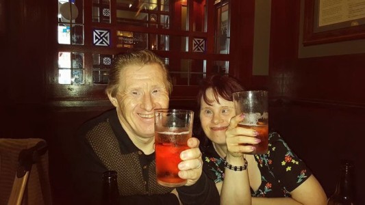 Amor sin barreras: la historia de la pareja con síndrome de down que lleva 22 años casada