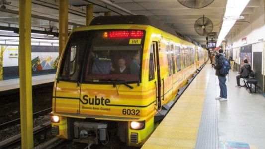 Los metrodelegados anunciaron un paro de subte para el lunes en todas las líneas