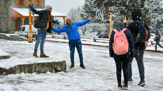 Vacaciones de invierno 2025: cayeron los viajes y el gasto de turistas por el país