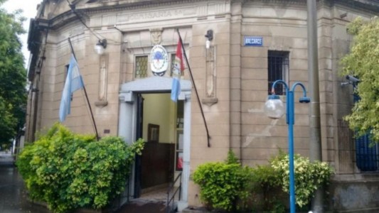 Una mujer denunció violencia de género y su agresor la siguió hasta la comisaría