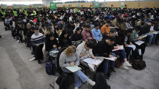 Repitieron el examen de residencias y ninguno de los 117 postulantes pudo revalidar su nota