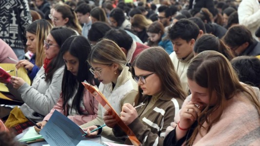 Fraude en residencias médicas: Argentina endurece la convalidación de títulos médicos para extranjeros