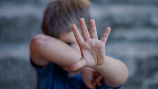 El maltrato infantil podría dejar huellas en la genética humana