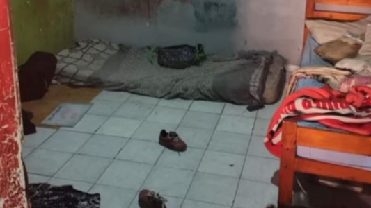 Un chico de 15 años apuñaló a su padrastro para defender a su mamá, pero la detenida terminó siendo ella