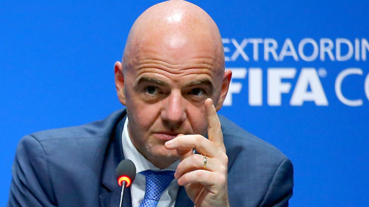 "Sanciones ejemplificadoras": el pedido de Gianni Infantino por la violencia en la cancha de Independiente