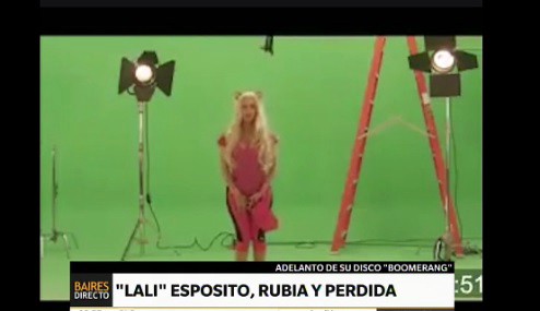 "Lali" Espósito, rubia y perdida