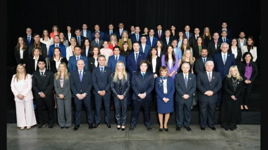 Javier Milei se retrató junto a sus candidatos nacionales: "Para el cambio definitivo"