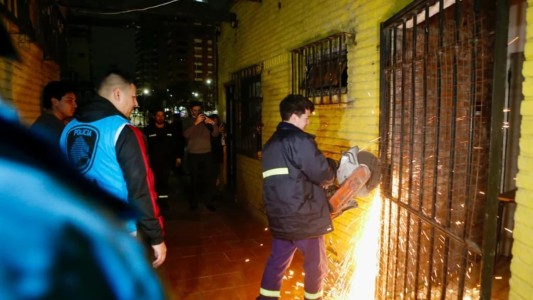 Recuperan un predio ocupado hace 12 años por la agrupación política de Raúl Castells en San Telmo