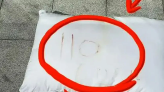 Rescataron a una mujer encerrada gracias al mensaje que escribió con su sangre