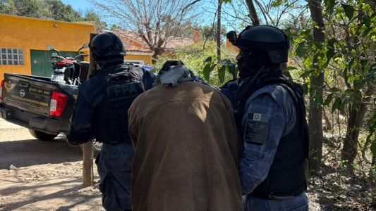 Detuvieron a un veterinario que regalaba drogas a menores de edad en Córdoba