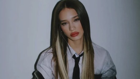 La insólita confesión de Ángela Torres: “Mi colegio era un establo, por eso no me sé las canciones patrias”