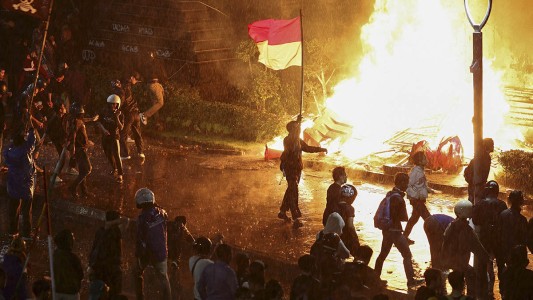 Indonesia: saquean viviendas de políticos durante el tercer día de protestas