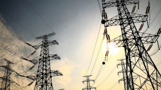 El Gobierno quitó subsidios a más de 3.500 usuarios de barrios cerrados y countries