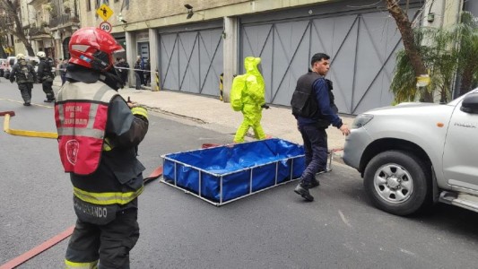Balvanera: evacuaron a 500 personas por el derrame de cianuro de hidrógeno en un laboratorio