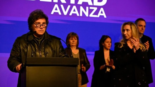 Tras la derrota electoral, el Gobierno convocará a los gobernadores y conformará una mesa política