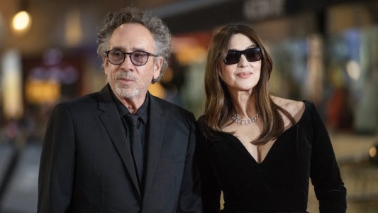 Tim Burton y Monica Bellucci anuncian su separación: "Con mucho respeto y profundo cariño mutuo"
