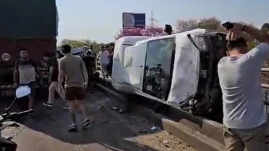 Murió uno de los heridos por el choque en el puente que une Chaco y Corrientes