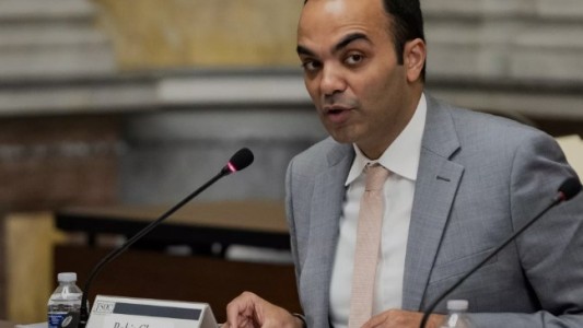 Demócratas cuestionan en Estados Unidos el crédito para Javier Milei