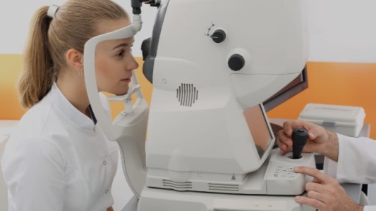 Un algoritmo que devuelve la vista: cómo la IA está cambiando el diagnóstico de enfermedades oculares