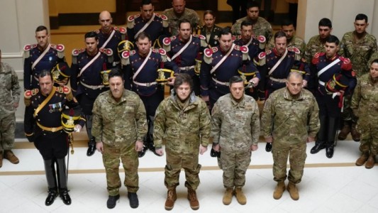 Programa “Familia Militar”: Adorni anunció descuentos de hasta el 50% para las Fuerzas Armadas