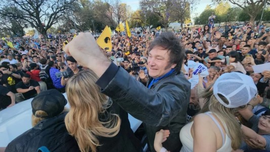 En plena tensión política, Javier Milei viaja a Entre Ríos y Santa Fe para respaldar a sus candidatos