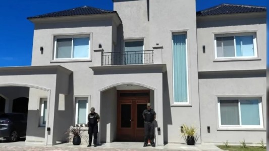 Desarticulan una mega organización dedicada al juego ilegal en línea: 53 allanamientos y 18 detenciones