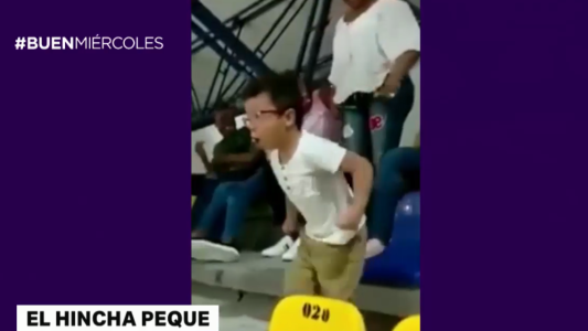 El increíble video de un nene fanático del fútbol