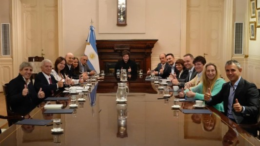 La continuidad de Francos y el rol de Santiago Caputo: las dos decisiones pendientes de Milei