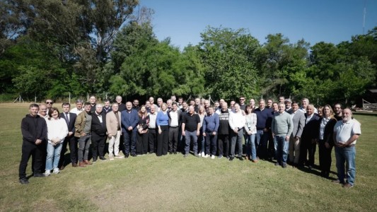 Intendentes respaldan a Kicillof tras las críticas de Cristina: “El desdoblamiento fue muy positivo”