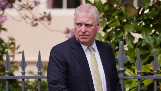 El expríncipe Andrés perderá su último rango militar