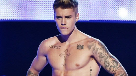 Justin Bieber se brotó con los gritos de sus fans y se fue del escenario en pleno show