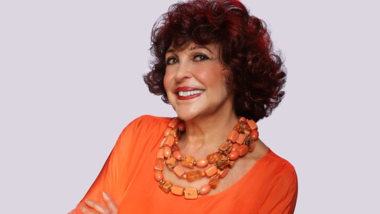 Gabriela Acher abre su consultorio sentimental para su última función del año