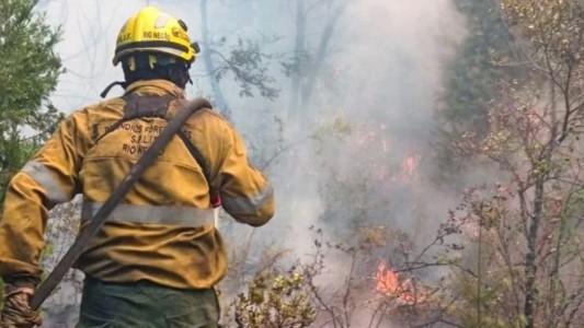 Contuvieron en un 80 por ciento el incendio que se había originado en Epuyén