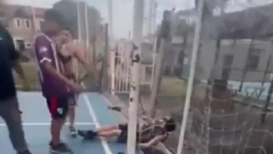 Mariano Acosta: dos detenidos por la brutal golpiza a un joven en una canchita