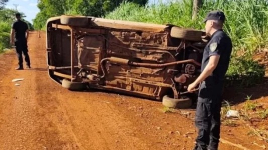 Tragedia en Oberá: manejaba alcoholizado, volcó y murió uno de sus hijos