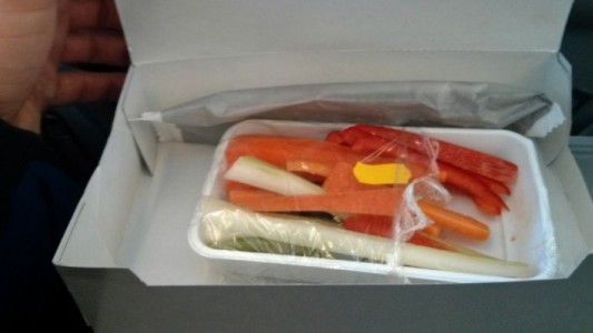 Este plato es un menú vegetariano estilo "oriental" que dejó sin palabras a un pasajero