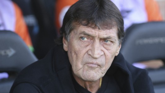 Juio César Falcioni fue dado de alta y ya está en su casa