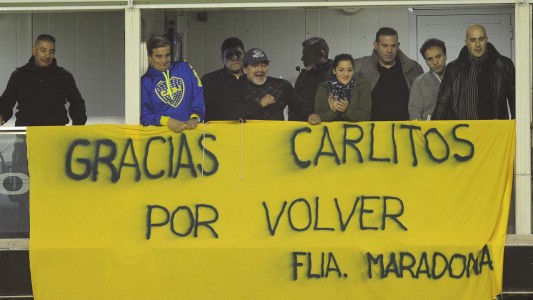 Maradona bancó a Tevez: "Fue a China, llenó la bolsa de Papá Noel de dólares y volvió a Boca"