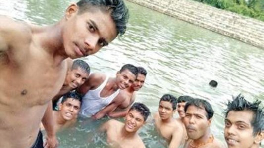 India: un chico murió ahogado mientras sus amigos se sacaban una selfie