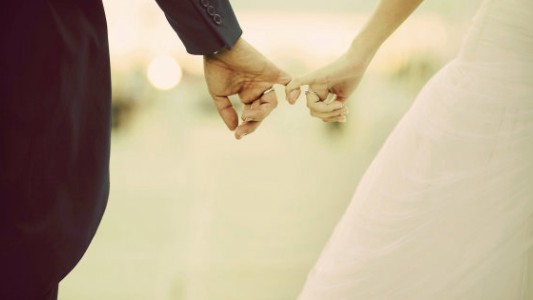 PhotoBomb de terror: el joven que metió al payaso IT en las fotos de la boda de su hermana