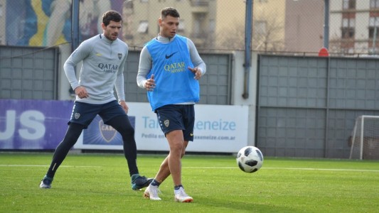 Mauro Zárate ya pisó el césped de La Bombonera