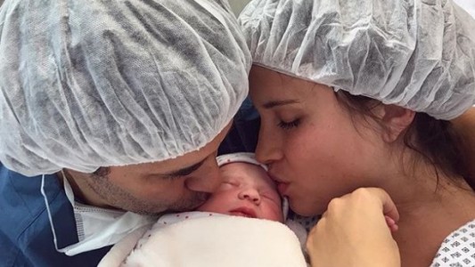 Nació Alma, la hija de Mariano Martínez y Camila Cavallo