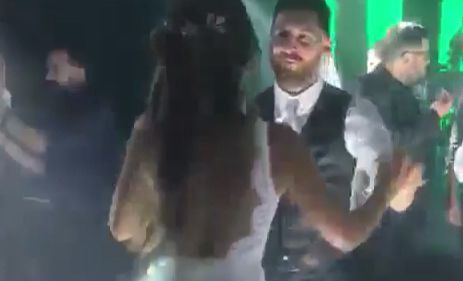 Un crack en la pista: así la rompe Messi con Antonela cuando bailan cumbia