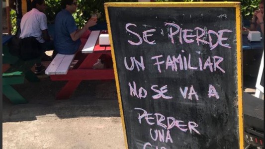 Cande Tinelli escrachó a un bar de Punta del Este donde le robaron la cartera