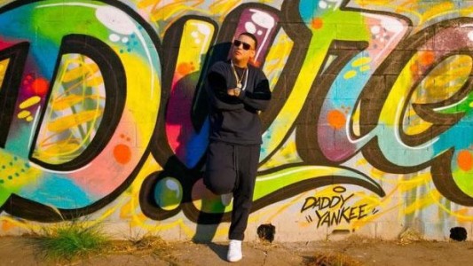 Daddy Yankee lanzó el adelanto de su nuevo tema, "Dura"